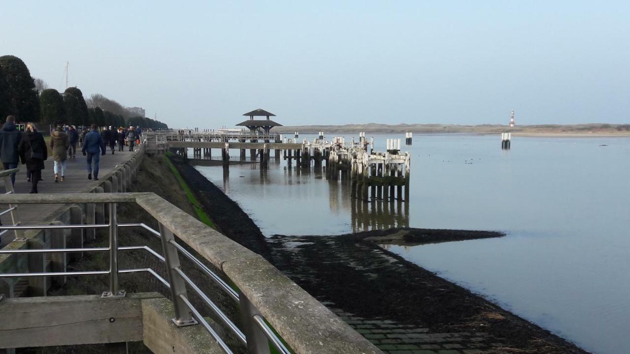 Villa Jalina Sailors Beach Nieuwpoort Eksteriør billede